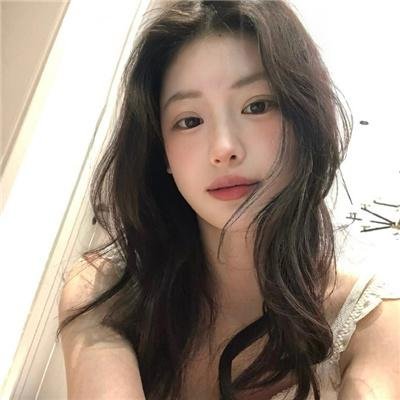 圈养的妇女